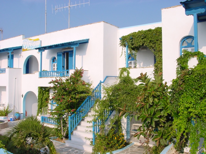 Naxos Agia Prokopios Pension Summer Dream.JPG -                                